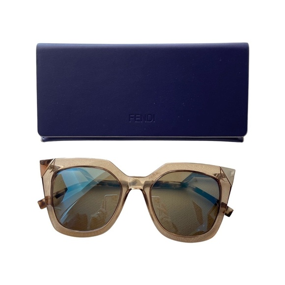 FENDI FF0060 52mm Cat Eye Frame Sunglasses - Picture 1 of 6